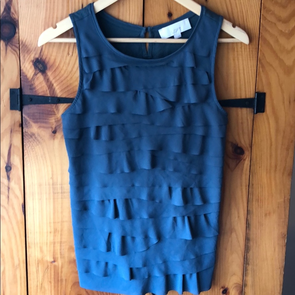 LAST CHANCE Loft Ruffle Front Tank Top Size small